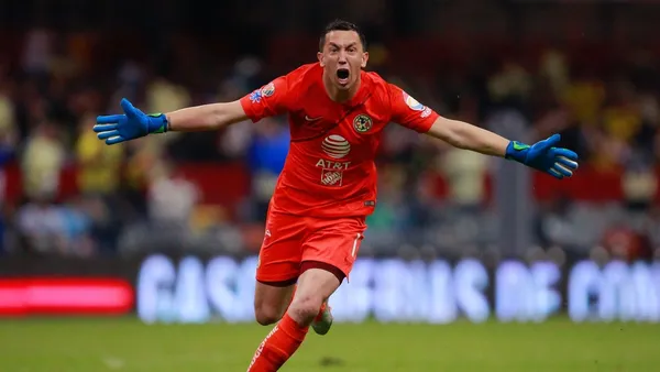 Agustín Marchesín podría volver al América ya que su situación con el Porto no es la mejor.