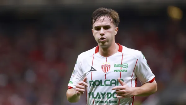 Agustín Palavecino se aleja del América.