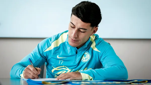 Alejandro Zendejas firma con América