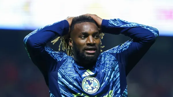 Allan Saint-Maximin estuvo ausente en los dos primeros días de pretemporada.