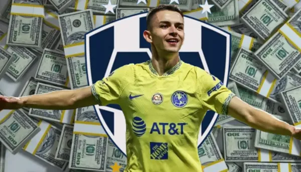 Álvaro Fidalgo con escudo de Rayados