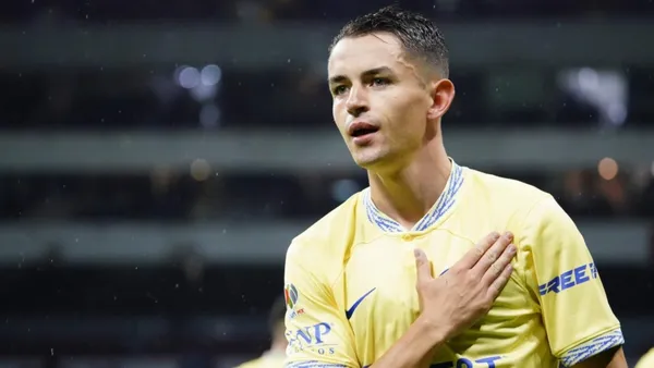 Álvaro Fidalgo podría quedarse en América