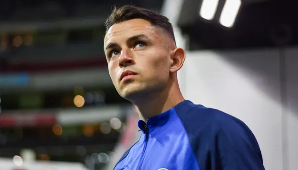 Álvaro Fidalgo se va de América