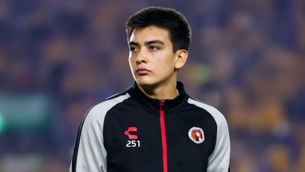 América descarta el fichaje de Gilberto Mora.