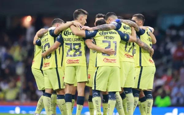 América es el equipo más grande del país y durante la historia del club ha sido el más odiado por los aficionados rivales.