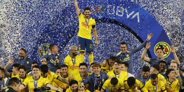 América festejando el Tricampeonato/FOTO: El economista