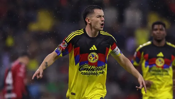 América pone una condición para dejar ir a Fidalgo.