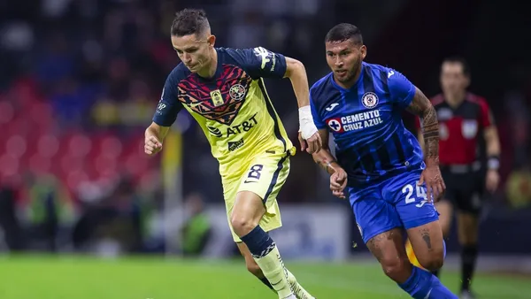 América y Cruz Azul se enfrentaron en la última jornada de la fase regular del torneo en la cancha del Estadio Azteca.