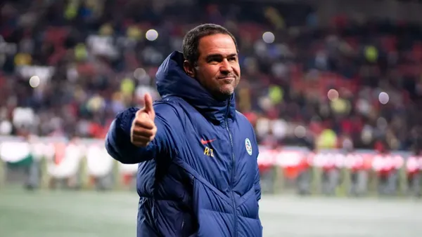 André Jardine, DT del América - Foto: Especial