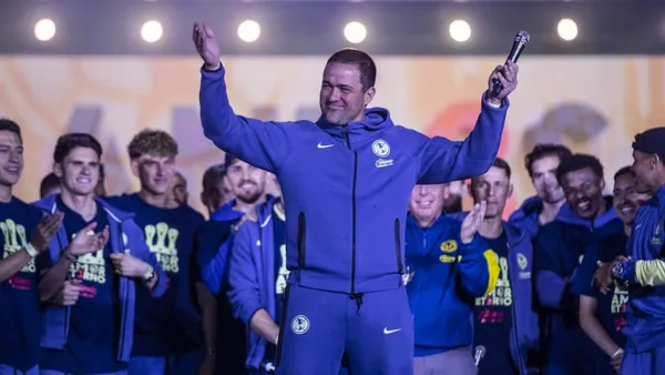 André Jardine en la celebración del tricampeonato - Foto: Mexsport