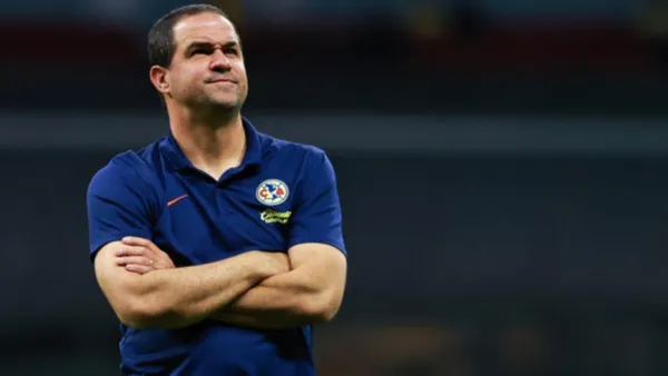 André Jardine enojado tras la derrota de América.