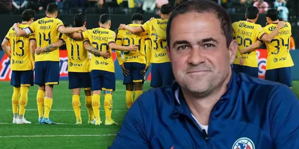 André Jardine y jugadores del América / Foto: MEXSPORT