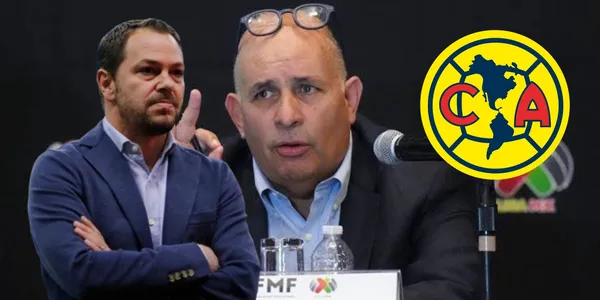 Baños y la bomba Rodríguez con el escudo de América/FOTO: Récord