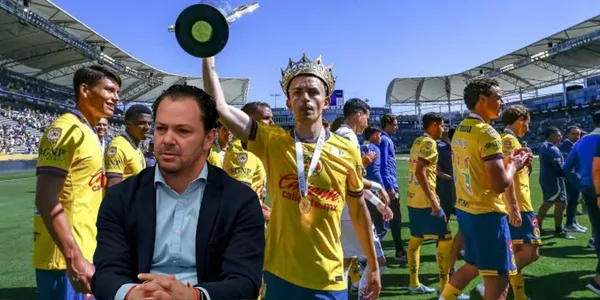 Baños y los tricampeones/FOTO: Mexsport