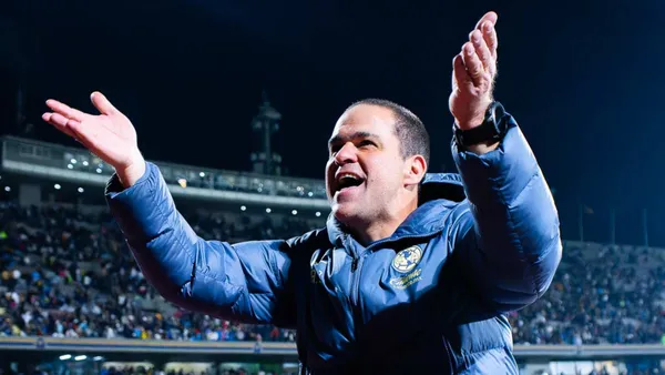 Botafogo podría volver a la carga por André Jardine.