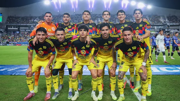 Club América sufrió una dura derrota ante Mazatlán.