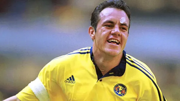 Cuauhtémoc Blanco con las Águilas - Foto: Mexsport