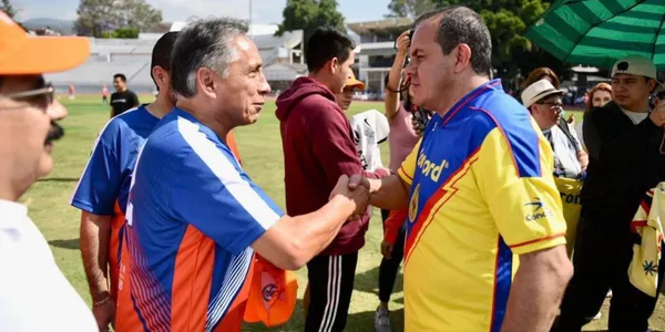 Cuauhtémoc Blanco se puso la playera del América y lo que piensa sobre volver
