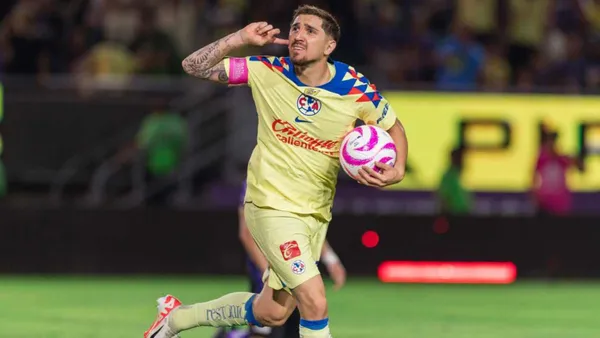 Diego Valdés 10 del América