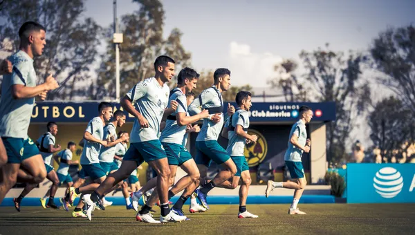 Diego Valdés era duda para el Clásico Capitalino por molestias musculares