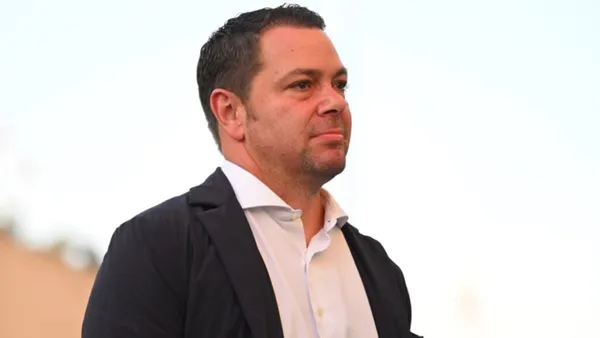 Dos futbolistas no seguirán en el América para el próximo torneo.