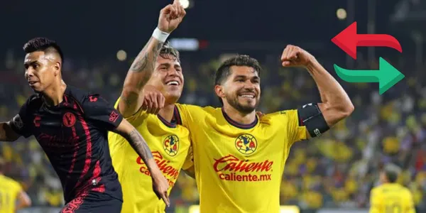 Efraín Álvarez y jugadores de América/FOTO: Mexsport
