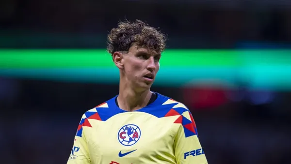 El club que sacaría a Lichnosvky.