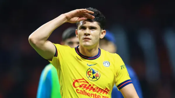 El futbolista que podría reemplazar a Araujo.