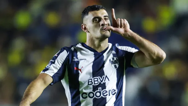 El gol de Berterame debió ser anulado.