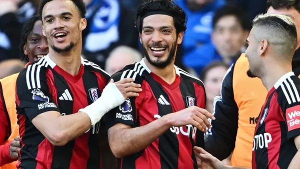 El gol de Rául Jiménez con el Fulham - Foto: X