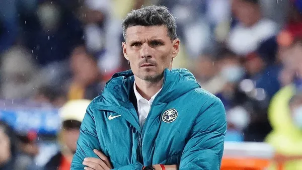 El técnico azulcrema sabe que ha quedado mal ante su gente.