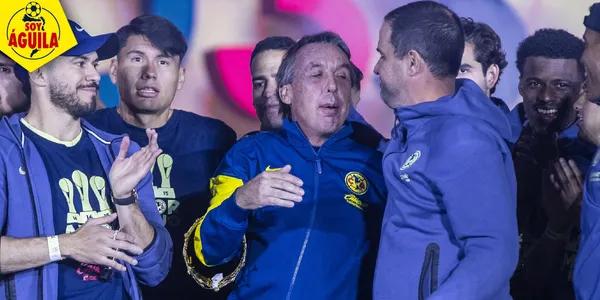 Emilio Azcárraga y André Jardine durante el festejo del América (Fuente: MEXSPORT)