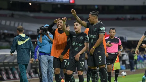 En América estamos por tener plantel completo en los próximos días.