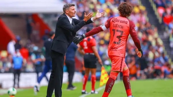 En América hay algunos futbolistas que están por terminar sus contratos y aún no se define su futuro.