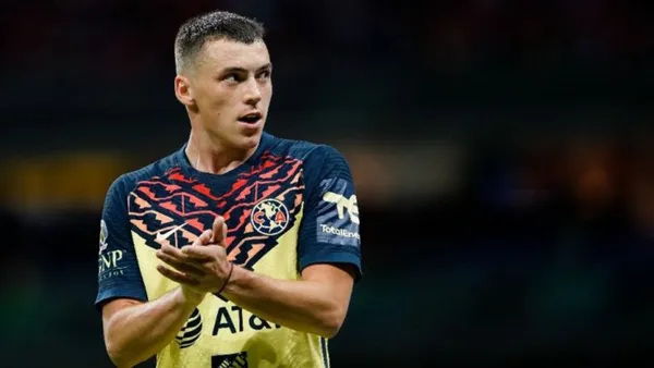 Federico Viñas sufrió una terrible entrada en el partido de ida de los cuartos de final entre América y Puebla.