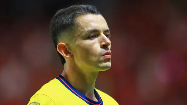 Fidalgo debe jugar en México.