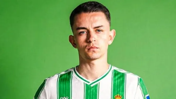 Fuertes criticas a Fidalgo.