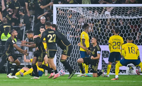 Gol de LAFC con el que se empató el juego (Fuente: Mexsports)