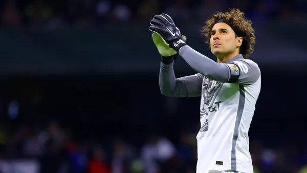 Guillermo Ochoa podría tener los días contados en el América ya que no ha firmado una renovación de contrato.