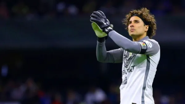 Guillermo Ochoa tuvo un partido sumamente destacado en los cuartos de final de vuelta del América ante Puebla.