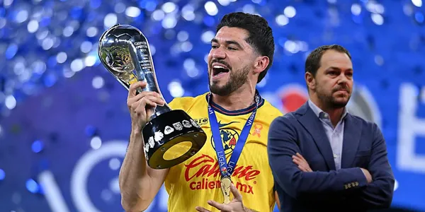 Henry con la copa y Baños/FOTO: Milenio