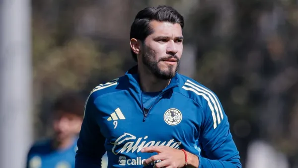 Henry Martín no juega con Rayados.