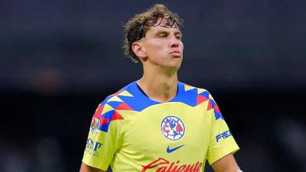 Igor Lichnovsky triste en América