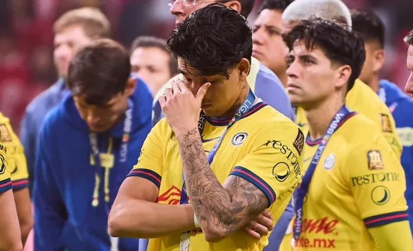 Jugador de América se lamenta tras perder la final (Fuente: Mexsports)
