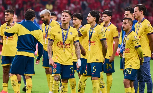 Jugadores de América reciben medalla de plata (Fuente: Mexsports)