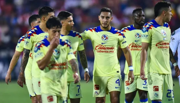 Jugadores del América tras derrota