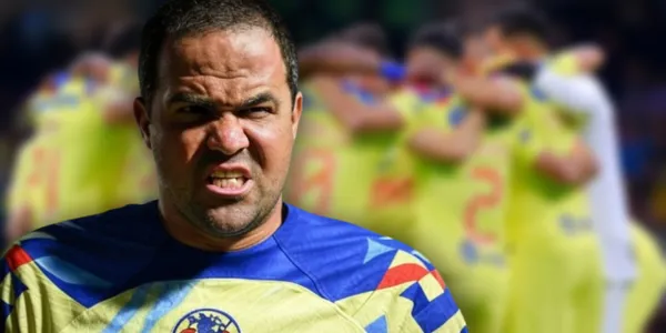 Jugadores del América y André Jardine / Foto: GROK