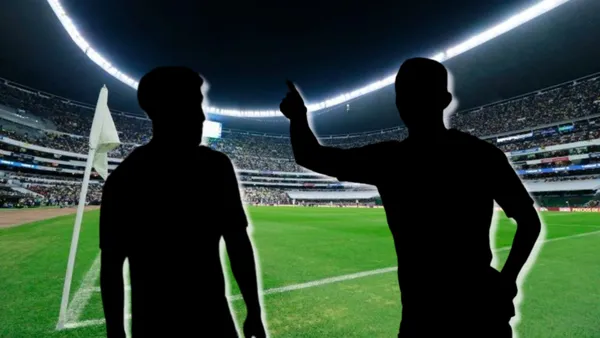 Jugadores en el Estadio Azteca