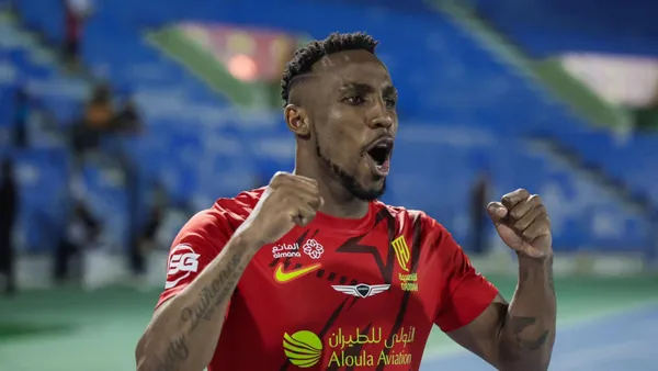 ¿Julián Quiñones a Chivas?