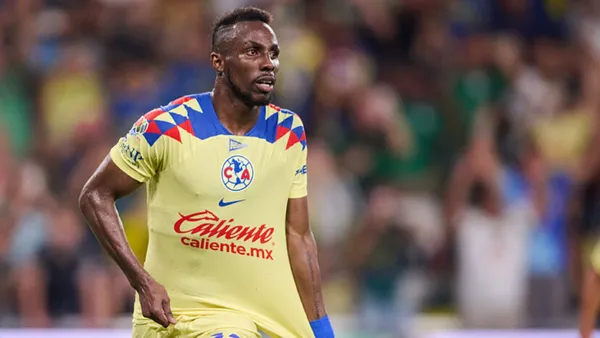 Julián Quiñones delantero del América